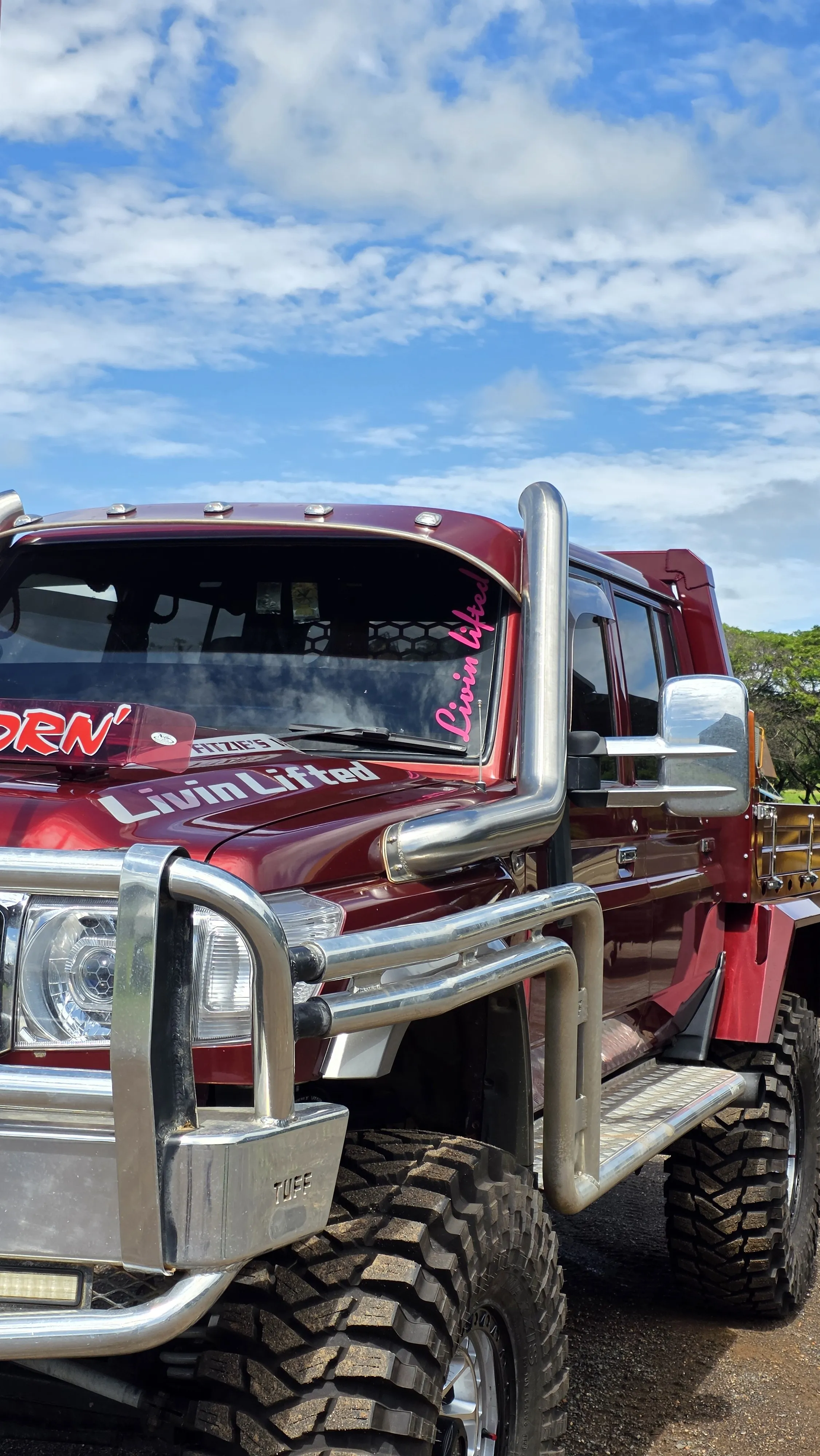 Product thumbnail 11