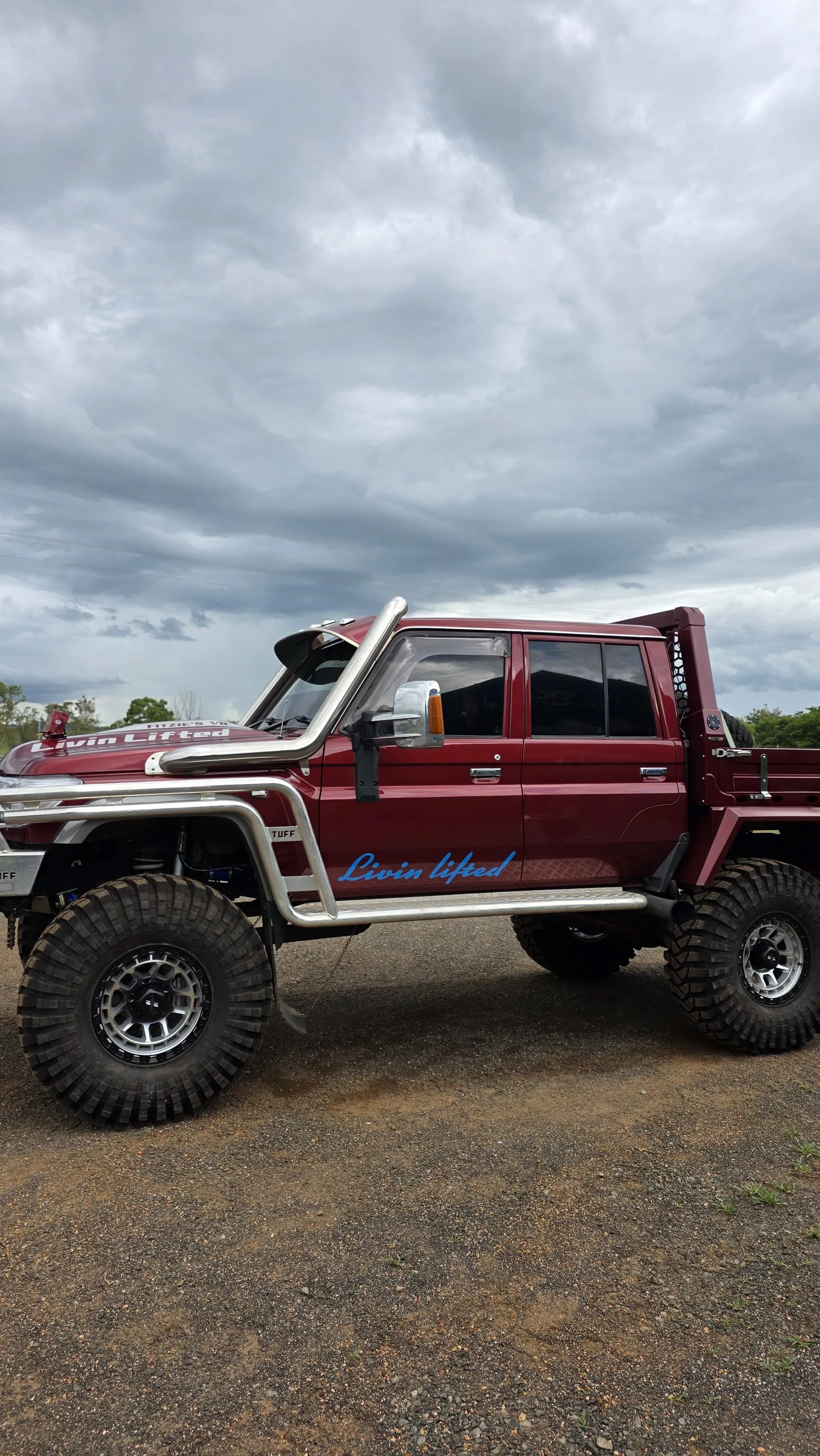 Product thumbnail 10